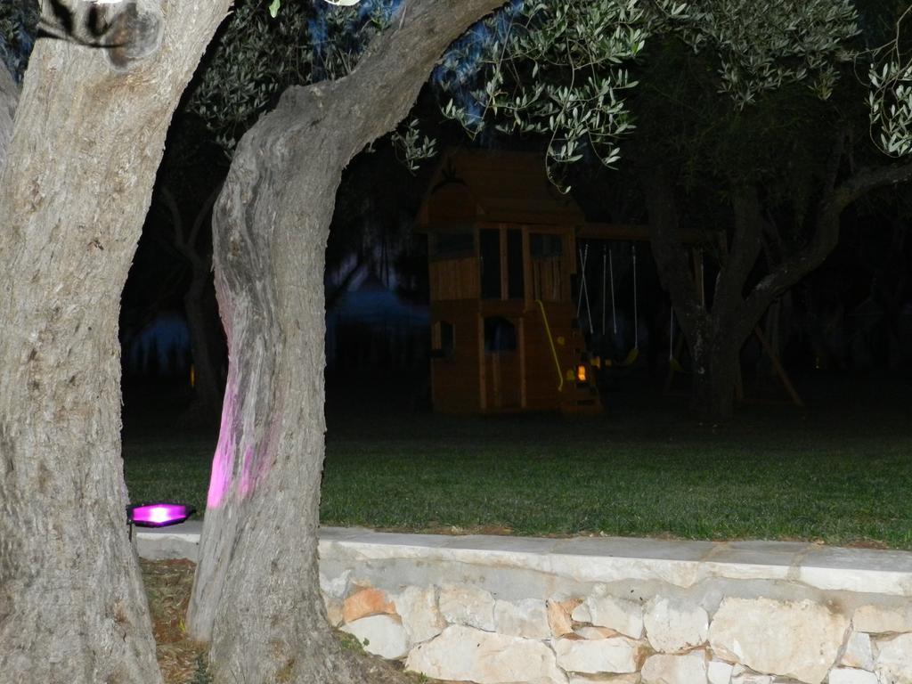 I Trulli Del Nonno Michele ξενώνας Αλμπερομπέλο Εξωτερικό φωτογραφία